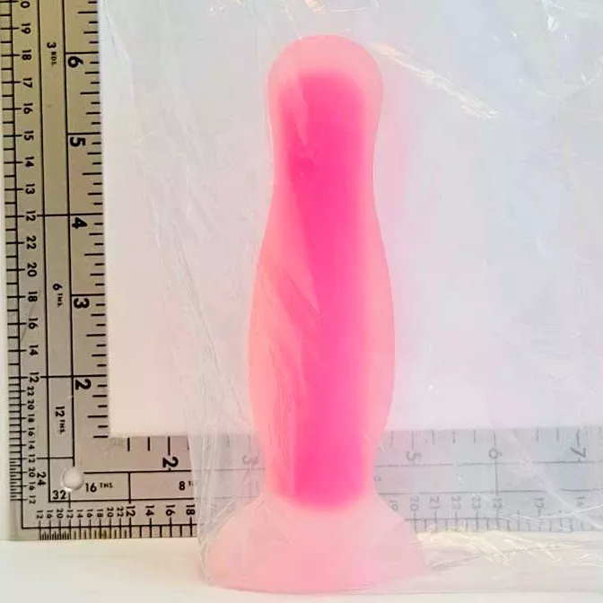6" Petal Glow Silicone Dildo | Vault Sample