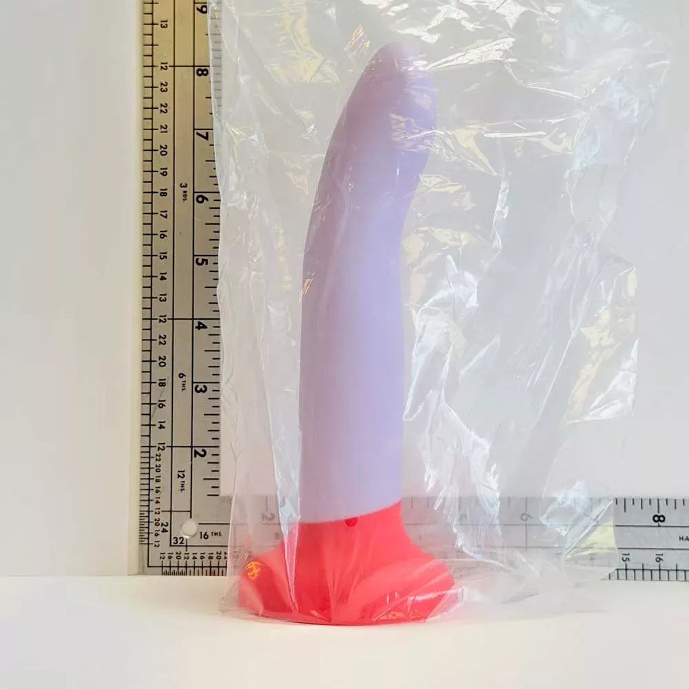 8.2" Iris Pop Silicone Dildo | Vault Sample