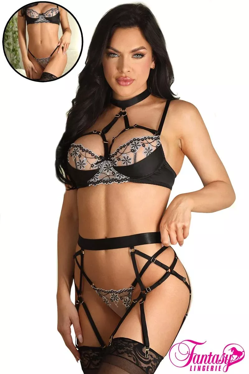 Avori Strappy Floral 4Pc