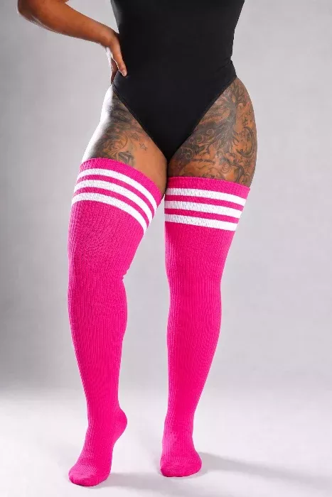 Flirty Fuchsia Streaks Thigh High Socks
