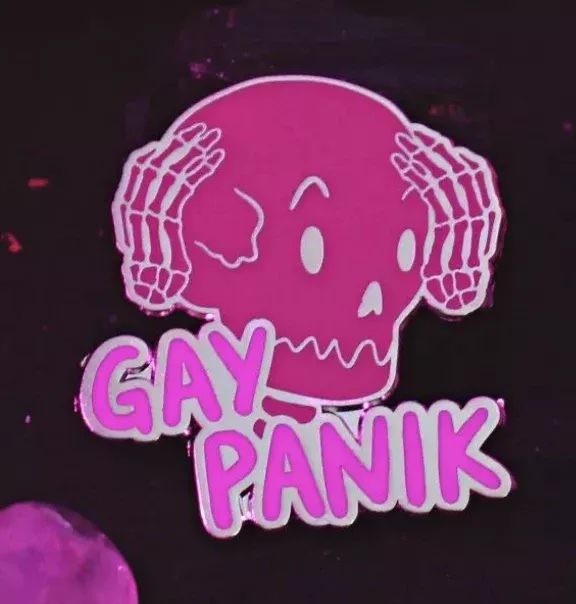 Grrrl Spells Pin "Gay Panik"