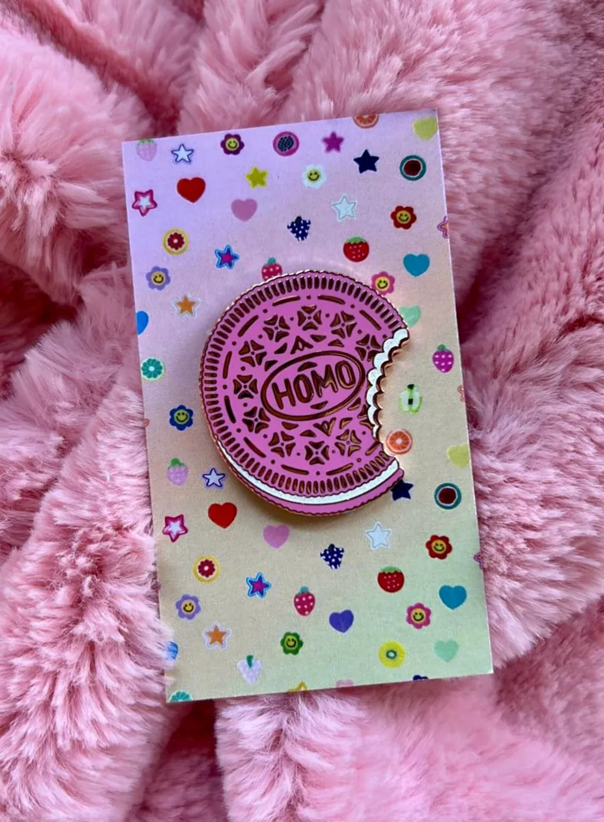 Homo Oreo Pin