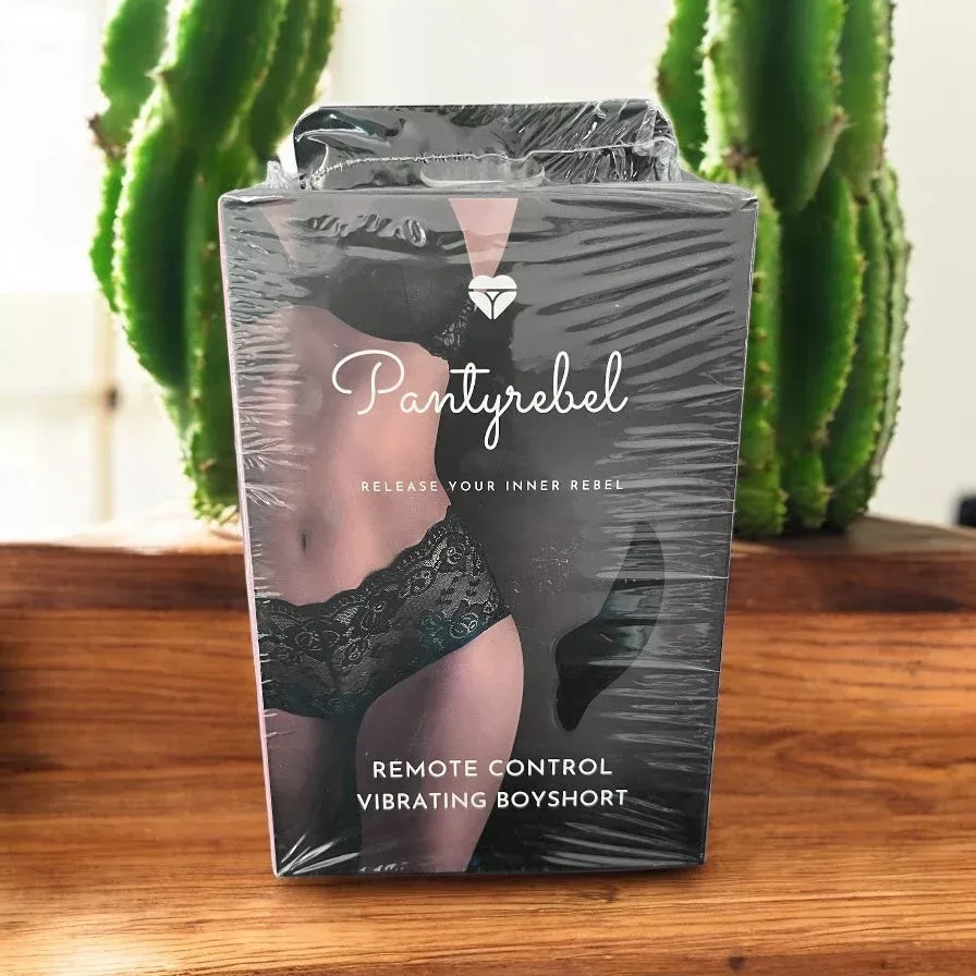 Panty Rebel Vibrating Boy Shorts With Remote