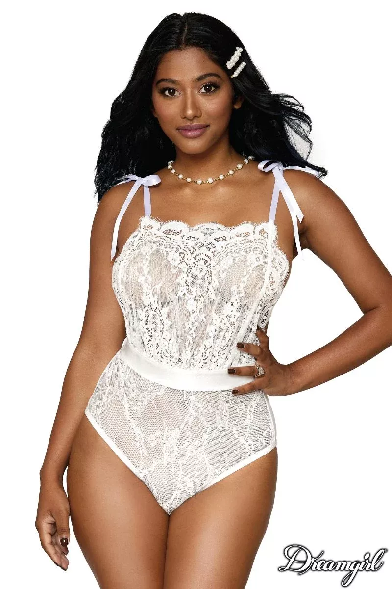 Teddy Fringed lace