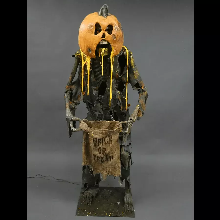 Trick or Treater Animated Prop