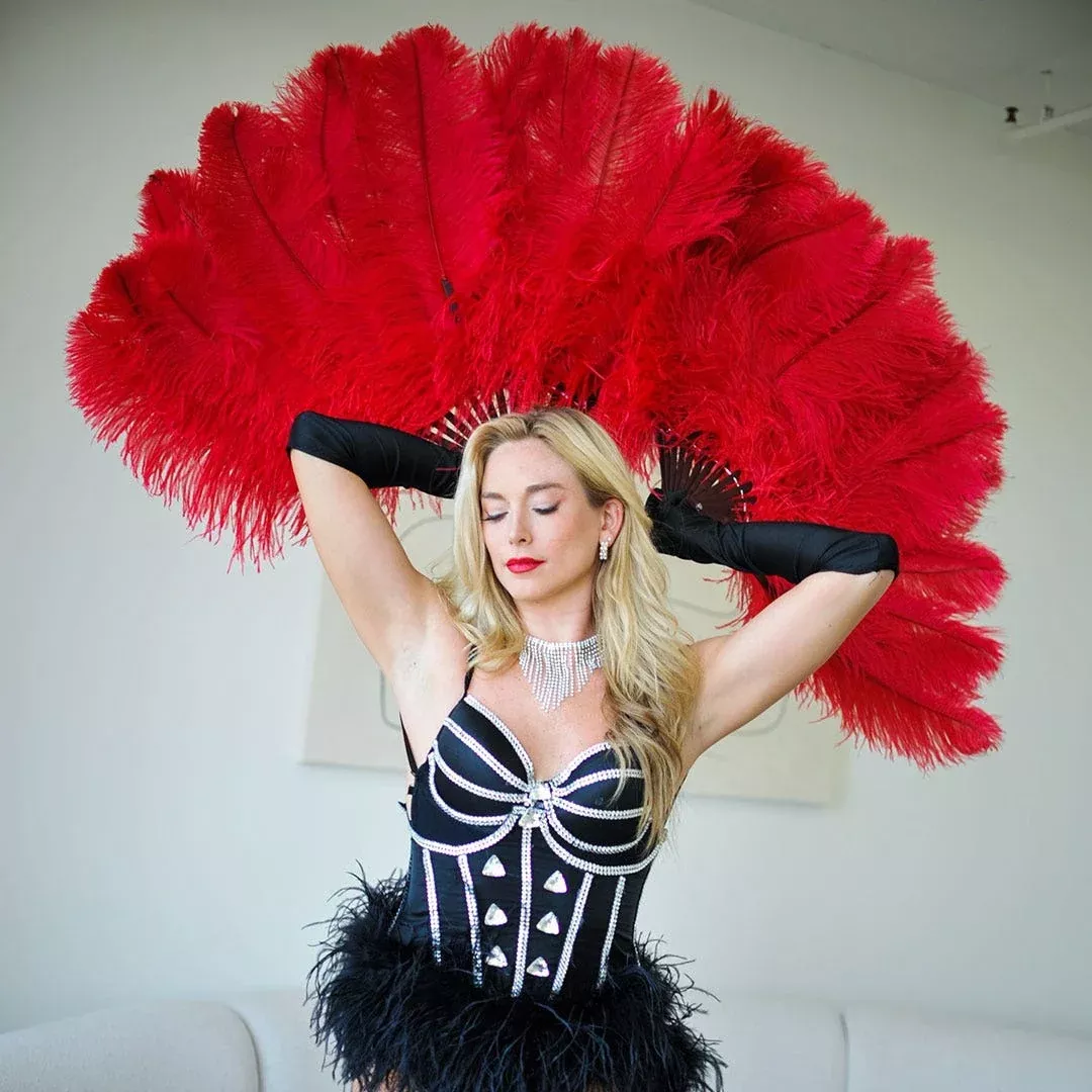Voluminous Large Ostrich Burlesque Feather Fan